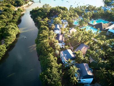 The Ravenala Attitude Resort 4*
