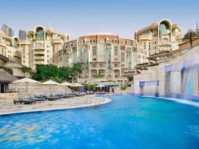 Swissôtel Al Murooj Dubai 5*