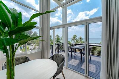 Aleenta Phuket Resort & Spa 5*