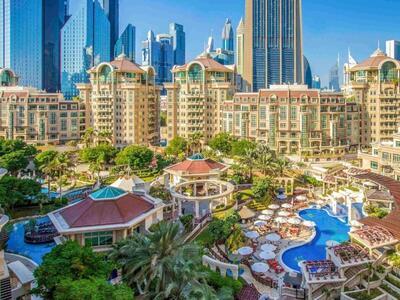 Swissôtel Al Murooj Dubai 5*