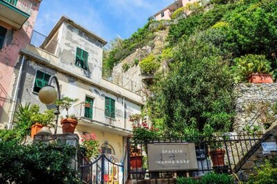Cinque Terre Discovery & Vineyards Escapes