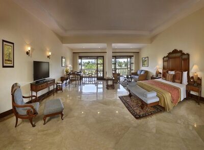 The LaLiT Golf & Spa Resort Goa 5*