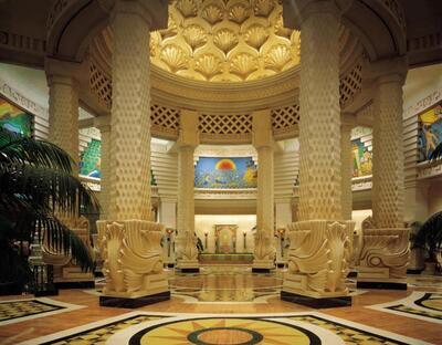 Atlantis Paradise Island – The Beach 4*