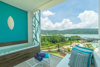 Breathless Montego Bay Resort 5* (adults only)